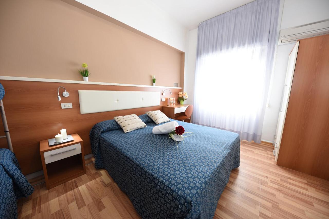 Miramare Inn Hotel Marotta Bagian luar foto