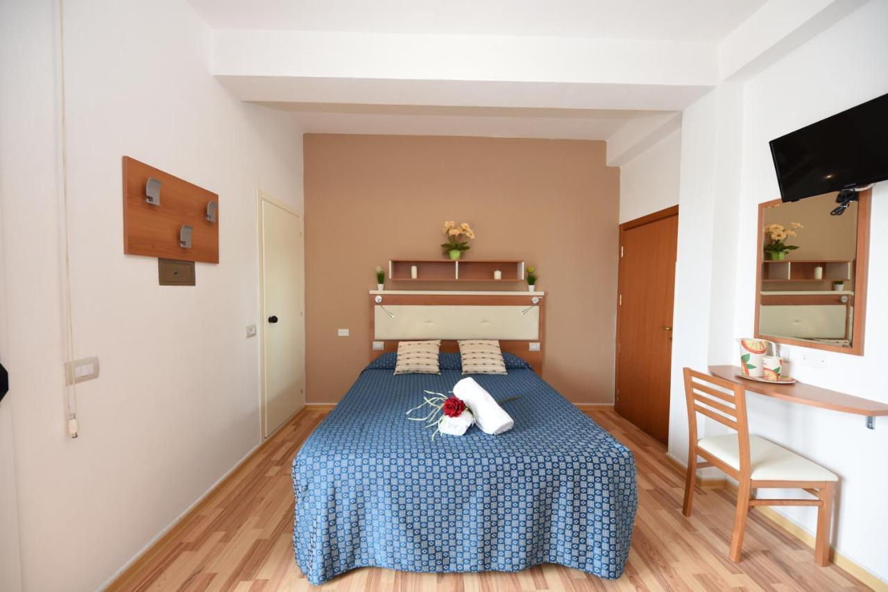 Miramare Inn Hotel Marotta Bagian luar foto